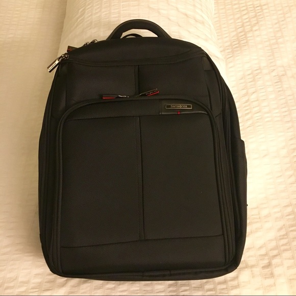 samsonite varsity laptop backpack